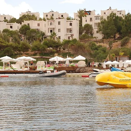 فندق Mio Bianco 4*